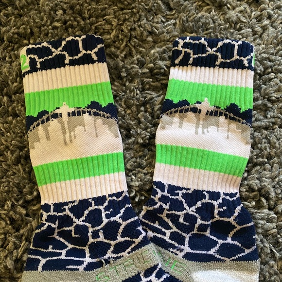 Seattle Seahawks bundle - Picture 5 of 6